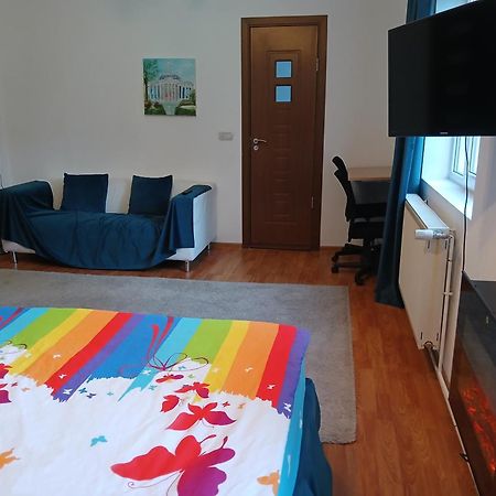 Center Walk Studios Bucharest Luaran gambar
